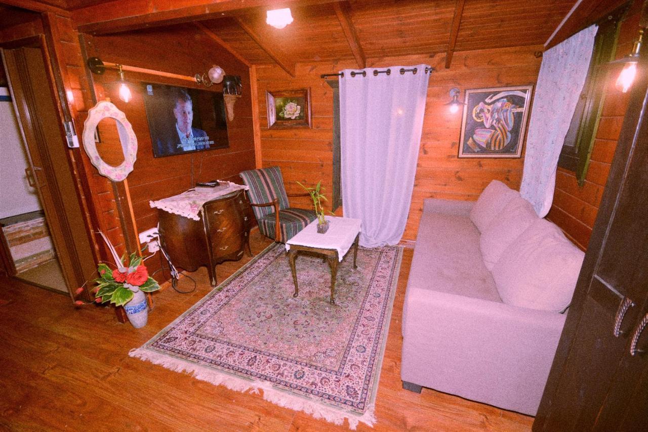 Family Cabin Menahemya Экстерьер фото